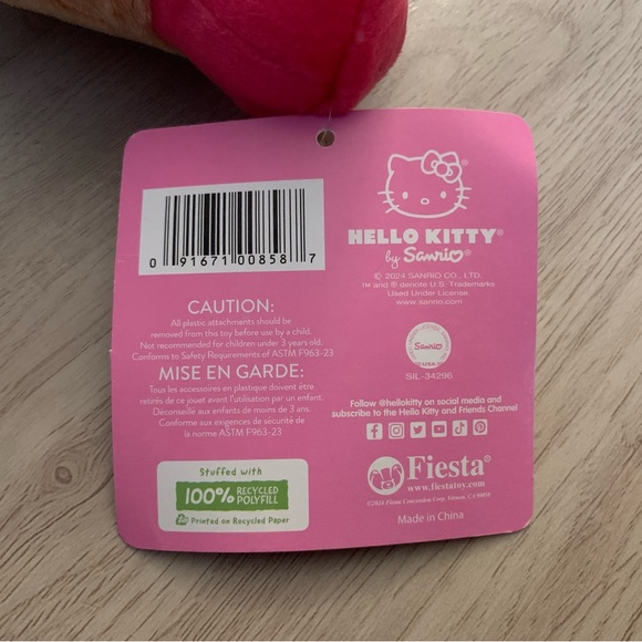 Hello Kitty YUM! YUM! YUM! Plush Hotdog NWT - Picture 4 of 4